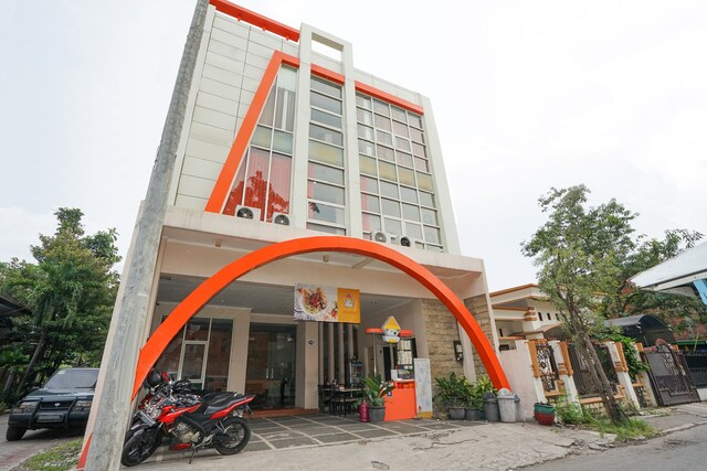 OYO 450 Semampir Residence di Sukolilo, Surabaya